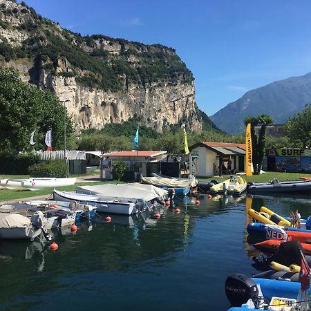 Outdooredo Garda Torbole Torbole Sul Garda Exteriör bild