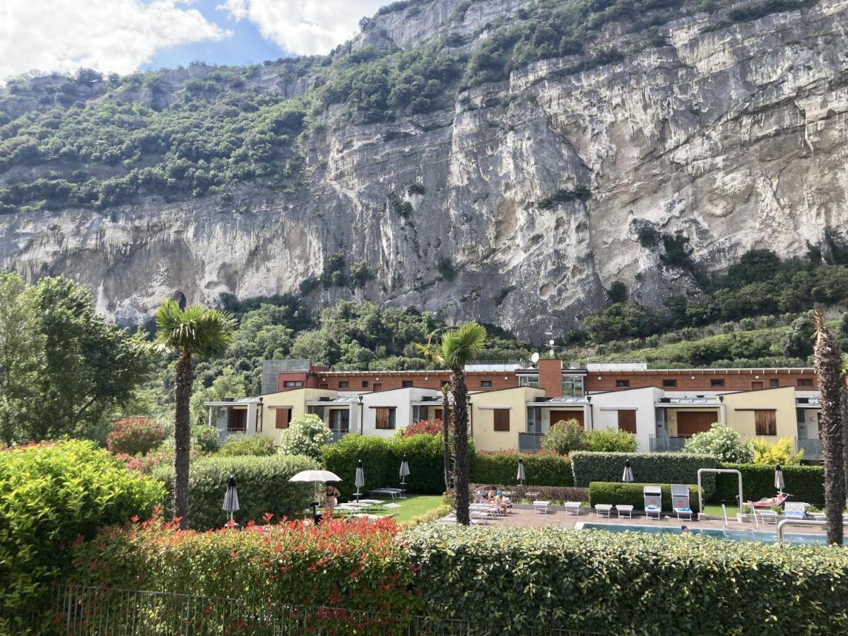 Outdooredo Garda Torbole Torbole Sul Garda Exteriör bild